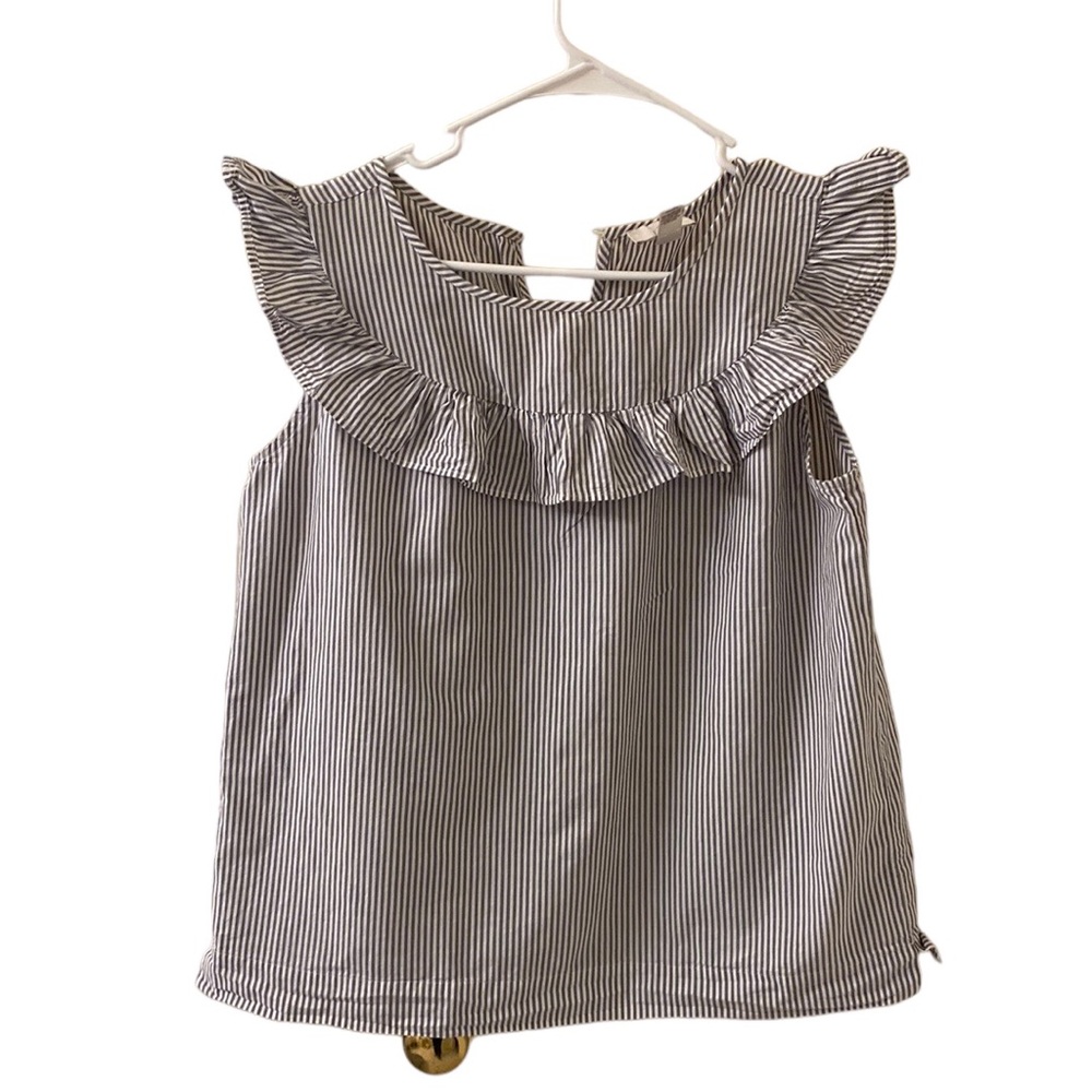 Adorable gray & white stripe LOFT ruffle top
